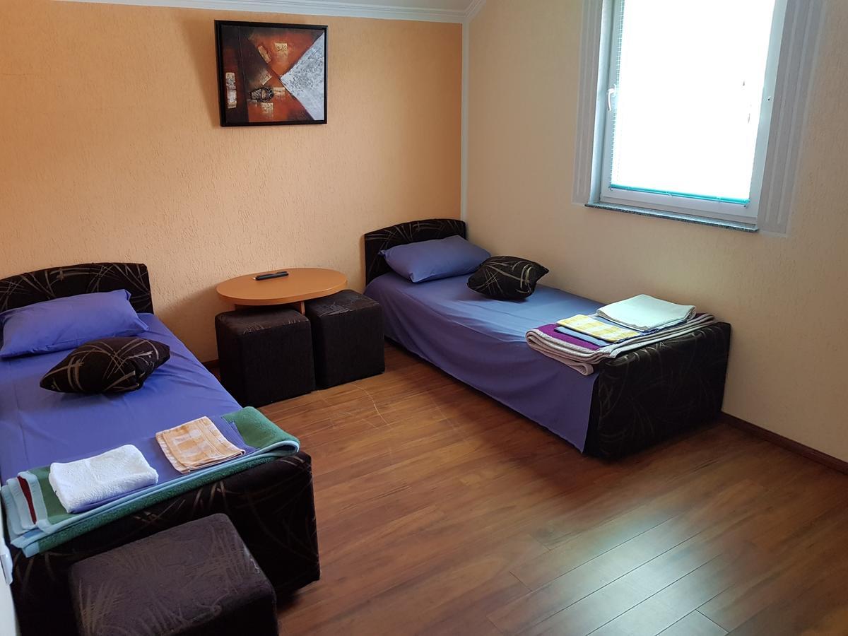 Pansion Baša Hotel Ustikolina Bagian luar foto